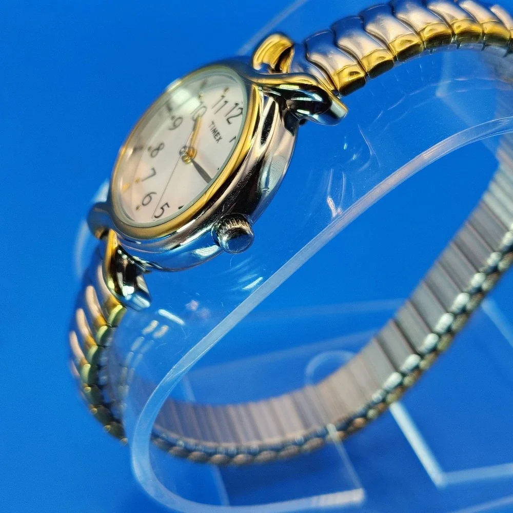 Vintage 1998 Timex Elegance Bowtie 30mm Two Tone Women's‎ Quartz Watch Size 4-8+